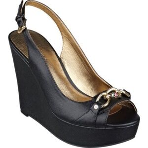 TOMMY Hilfiger Black Merecedi Wedge gold tone chain Sz 7